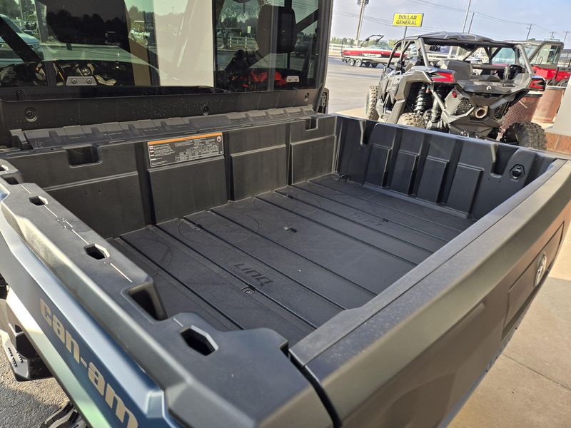 NEW 2026 CAN-AM DEFENDER LIMITED CAB HD11 Image 14