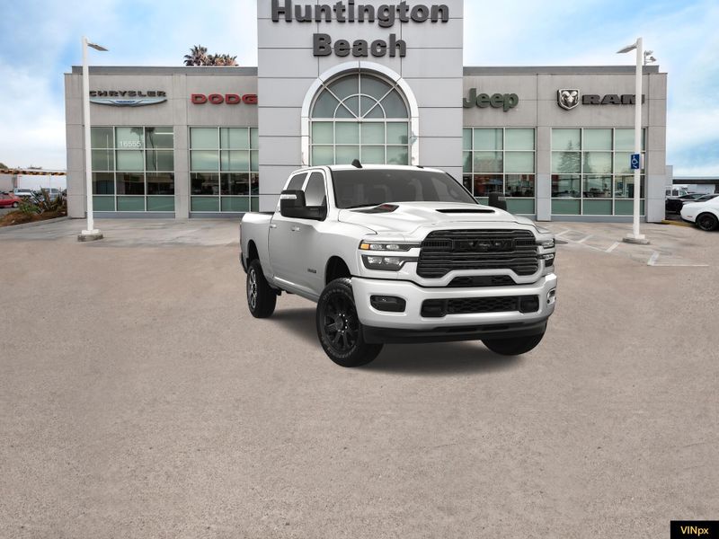 2025 RAM 3500 Laramie Crew Cab 4x4Image 16