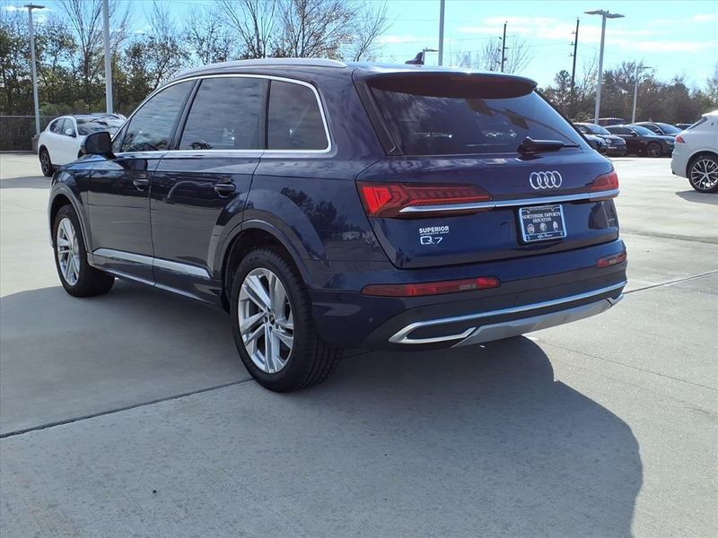 Used 2022 Audi Q7 55 Premium PlusImage 9