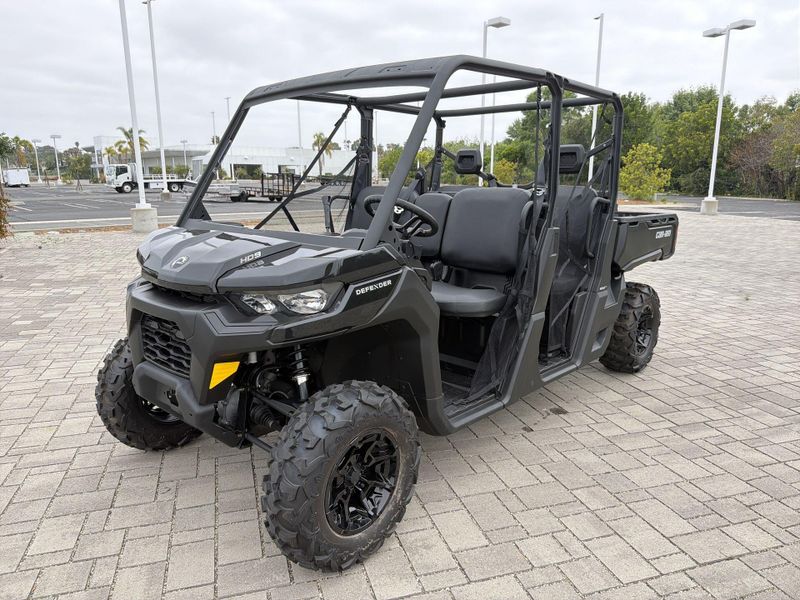 New 2026 Can-Am DEFENDER MAX DPS HD9 Image 13