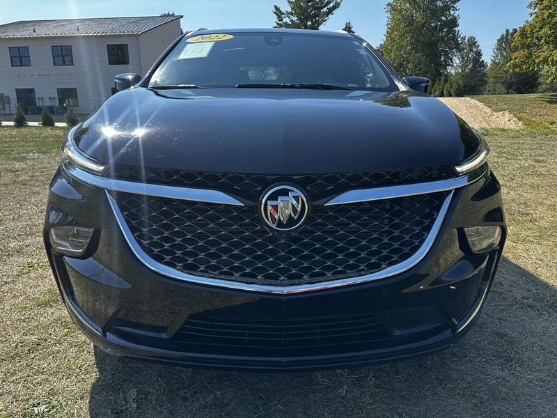 2022 Buick Enclave Avenir photo 8