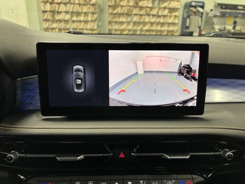 New 2025 Alfa Romeo Tonale AwdImage 19