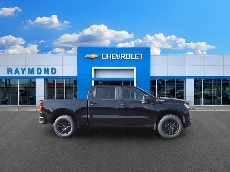 New 2026 Chevrolet Silverado 1500 RSTImage 2