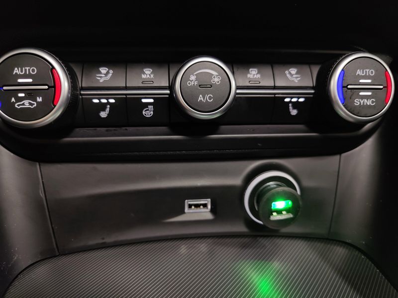 Used 2024 Alfa Romeo Stelvio Veloce AWD w/Sunrof/Activ AsstImage 23