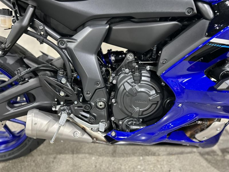2025 Yamaha YZF-R7 Image 4