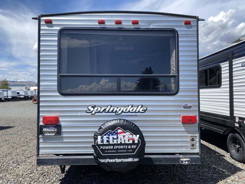 Used 2017 SPRINGDALE 179QB Image 3