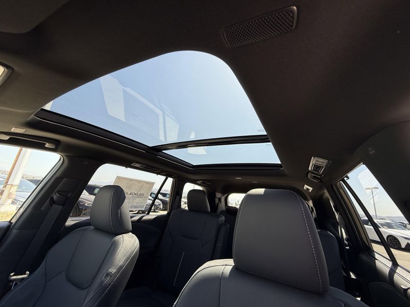 2025 LEXUS TX 350 LuxuryImage 20