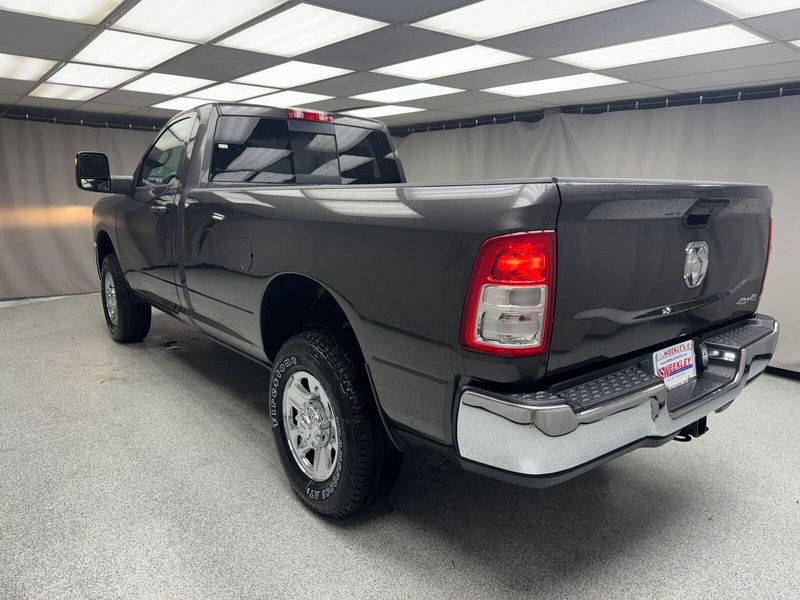 2024 RAM 2500 Tradesman Regular Cab 4x4 8