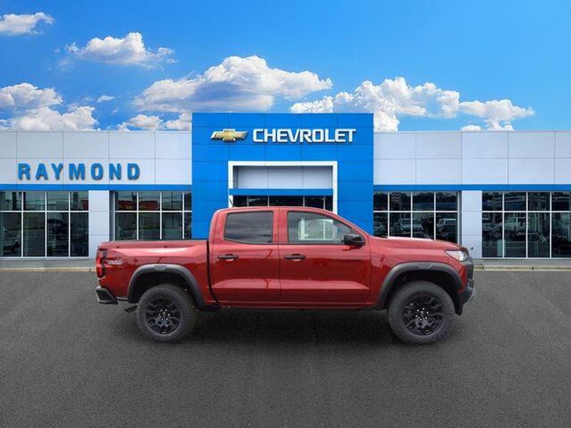 New 2026 Chevrolet Colorado Trail BossImage 2