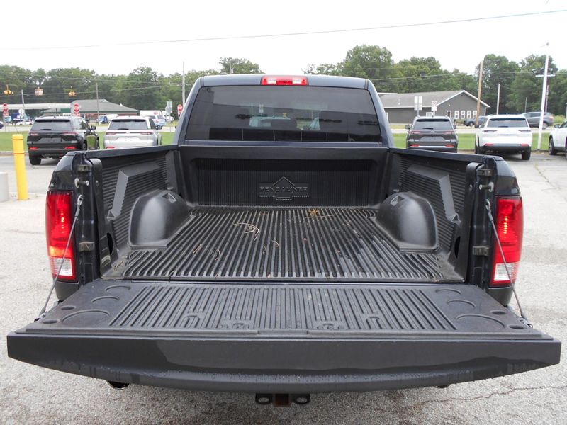 2018 RAM 1500 ExpressImage 8