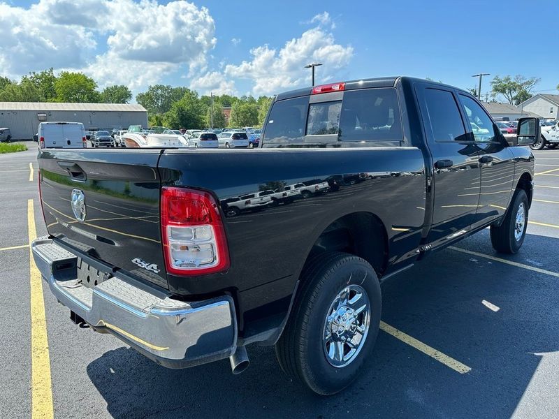 2024 RAM 2500 Tradesman Crew Cab 4x4 6