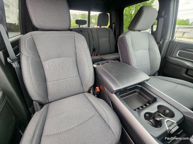 2024 RAM 2500 Big Horn Crew Cab 4x4 6