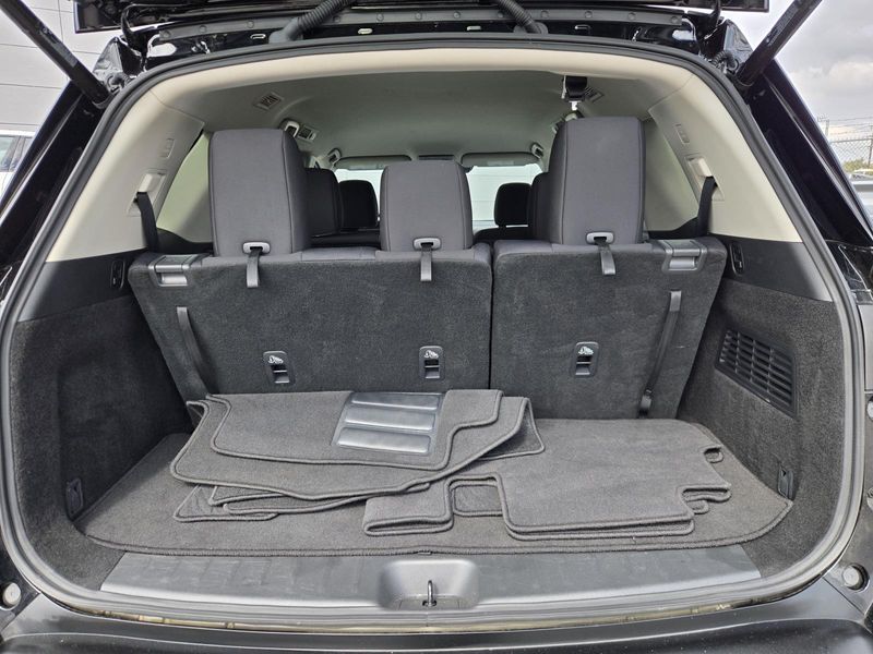 Used 2026 Nissan Pathfinder SV 2WD