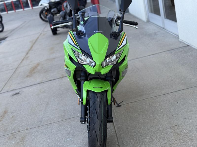 2025 Kawasaki Ninja 650 KRT Edition ABSImage 4