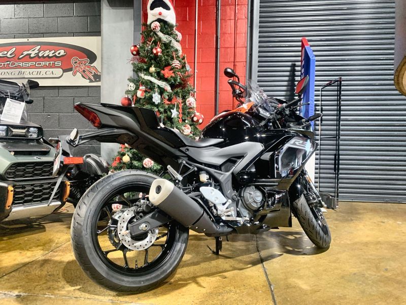 New 2026 Yamaha YZF-R3 ABS Image 23