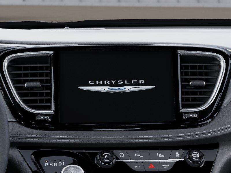 New 2026 Chrysler Pacifica Limited AwdImage 10