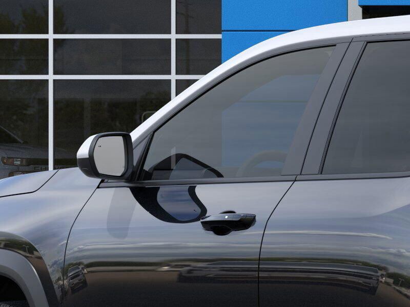 New 2025 Chevrolet Equinox AWD LTImage 12