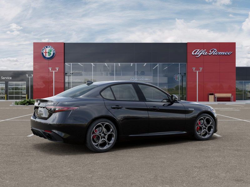 New 2025 Alfa Romeo Giulia RwdImage 28