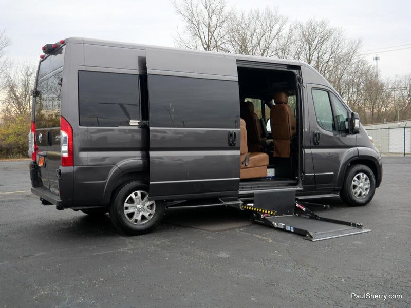 New 2024 RAM Promaster 2500 Slt+ Window Van High Roof 159' Wb