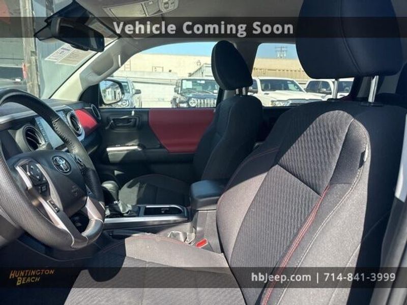 2023 Toyota Tacoma SR5Image 9