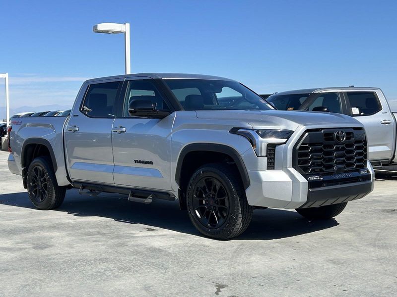 2025 Toyota Tundra LimitedImage 2