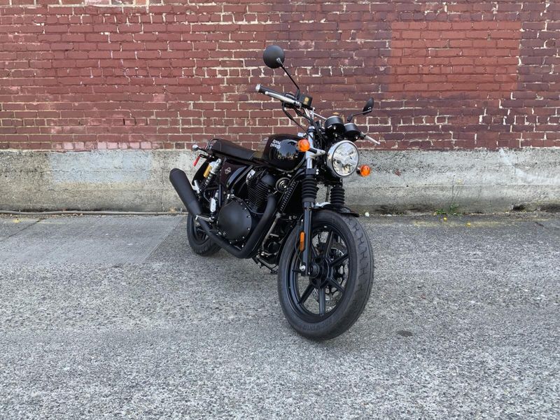 New 2024 Royal Enfield INT 650 