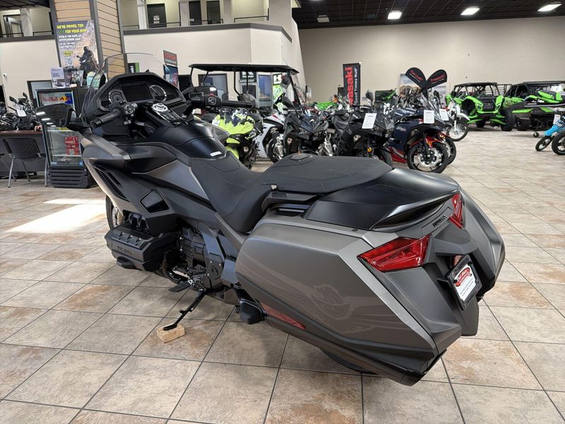 New 2026 Honda GOLDWING DCT Image 15
