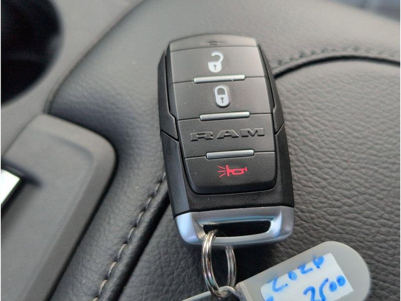 New 2026 RAM 3500 Tradesman Crew Cab Chassis 4x2 60