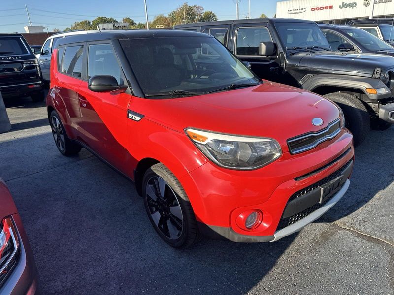 2019 Kia Soul +Image 4