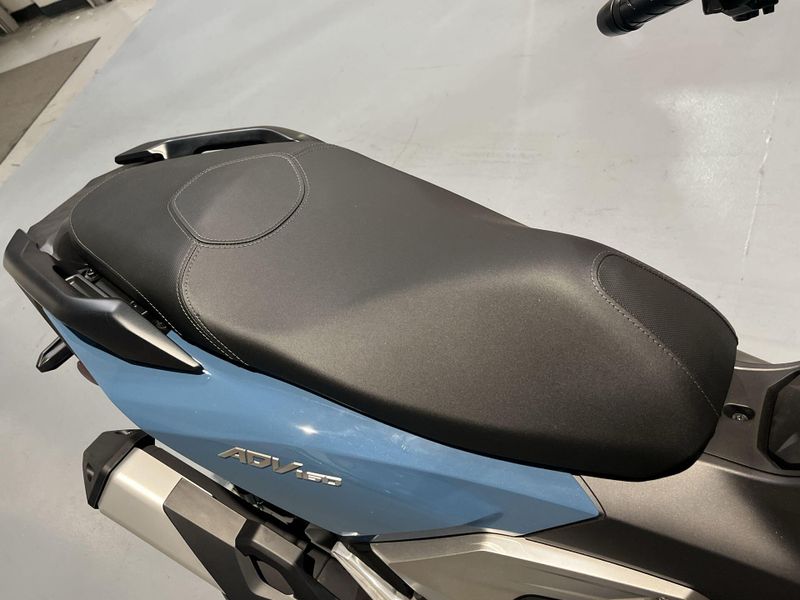New 2025 Honda ADV160 Image 11