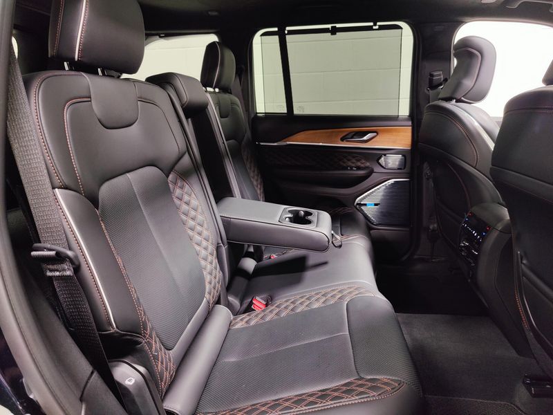Used 2024 Jeep Grand Cherokee 4xe Summit ReserveImage 18