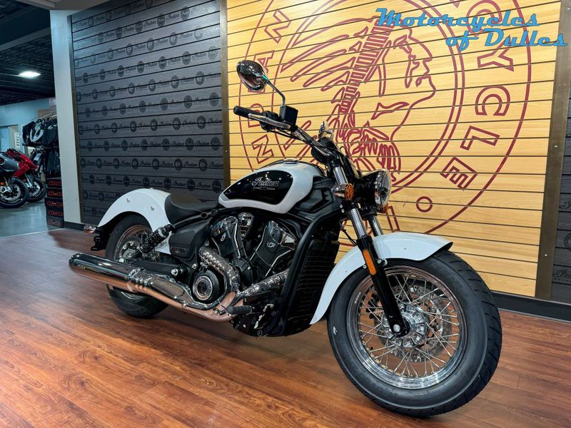 2025 Indian Motorcycle Scout ClassicImage 2