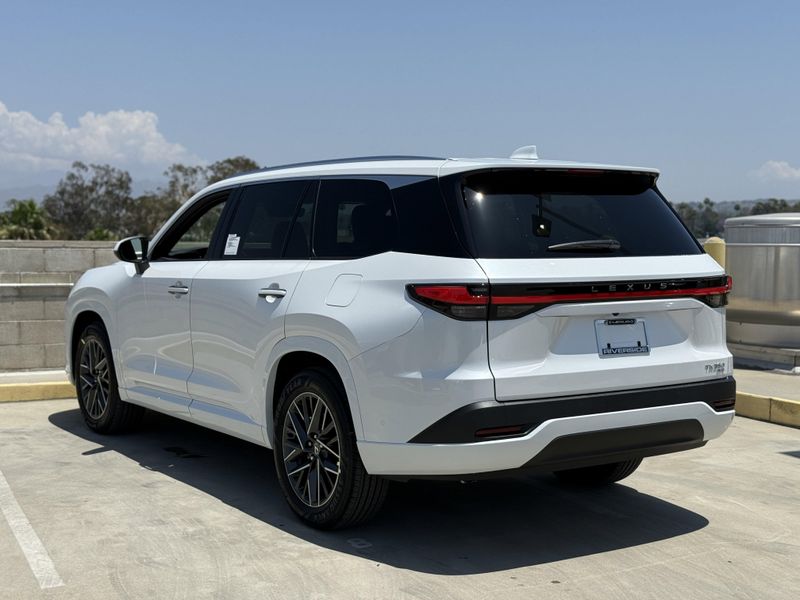 2025 LEXUS TX 350 PremiumImage 10