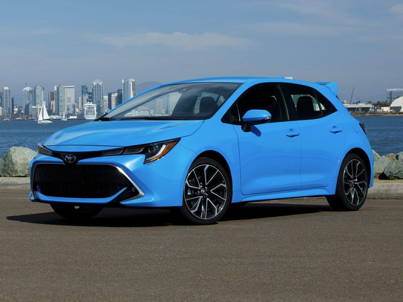 New 2022 Toyota Corolla Hatchback SEImage 1