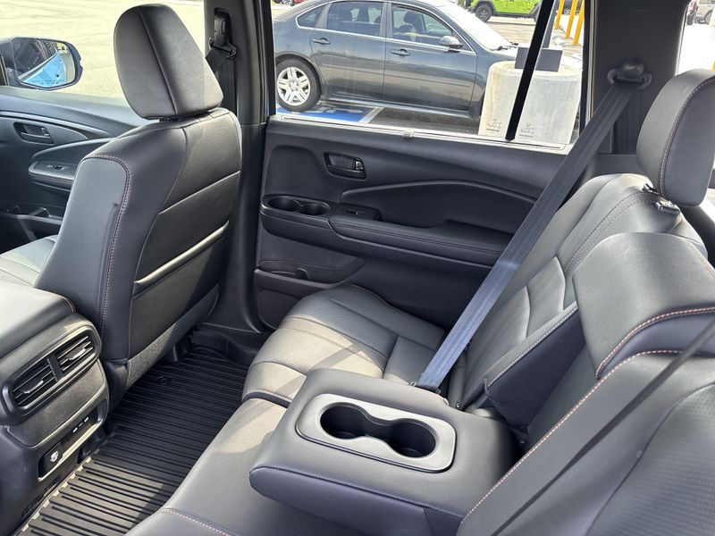 Used 2024 Honda Passport TrailSportImage 30