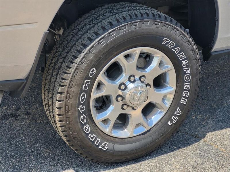 2024 RAM 2500 LaramieImage 7