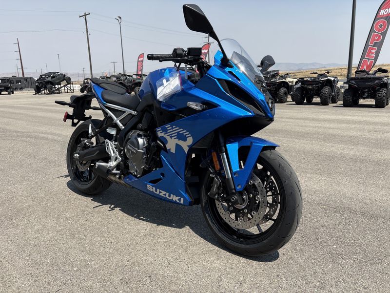 New 2026 Suzuki GSX 8R 