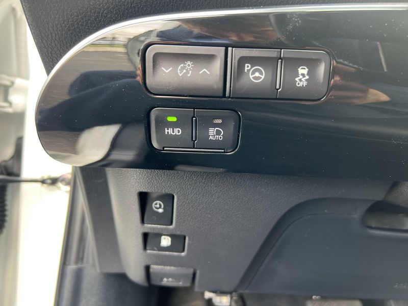 2019 Toyota Prius Prime PlusImage 14