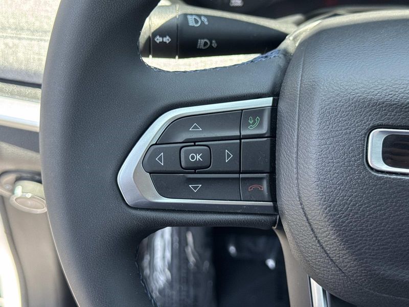 Used 2022 Jeep Compass Latitude