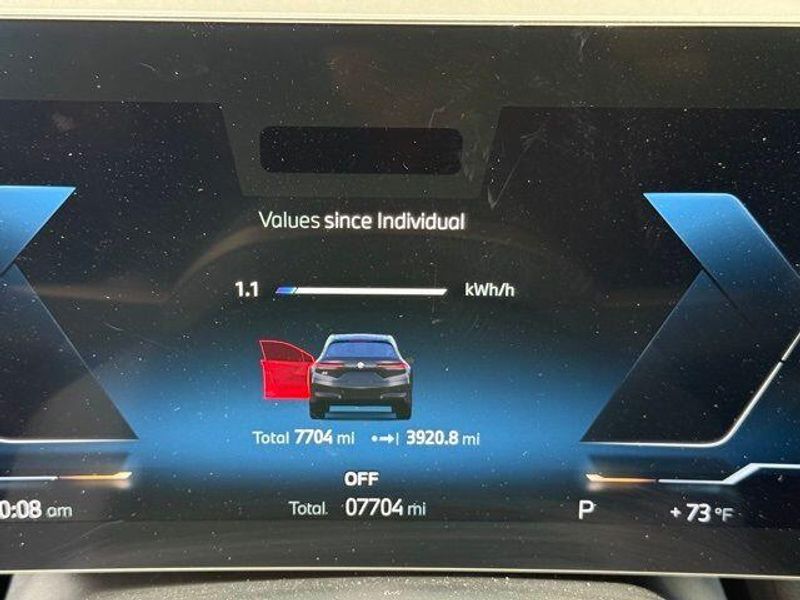 Used 2026 BMW iX xDrive45Image 26