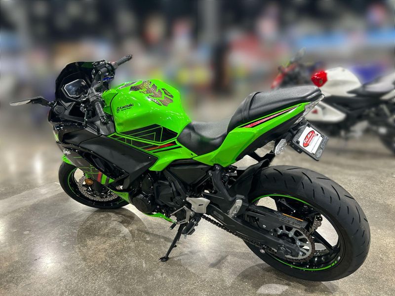 Used 2023 Kawasaki NINJA 650 Image 17
