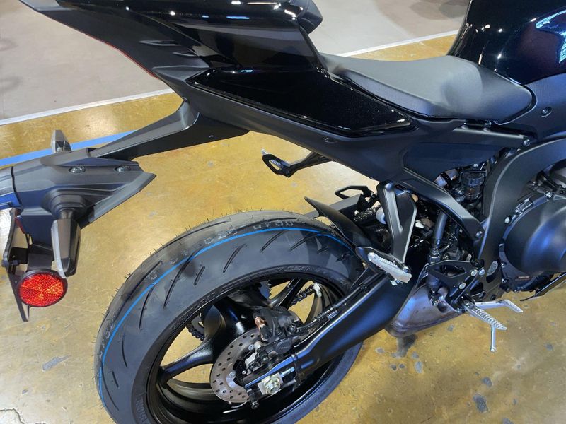 New 2027 Yamaha YZF-R9 Image 19