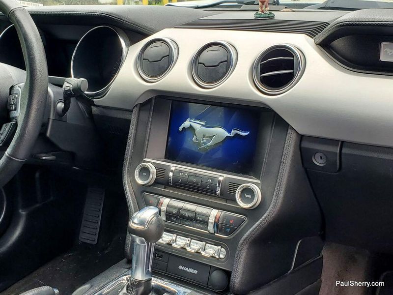 2017 Ford Mustang EcoBoost PremiumImage 6