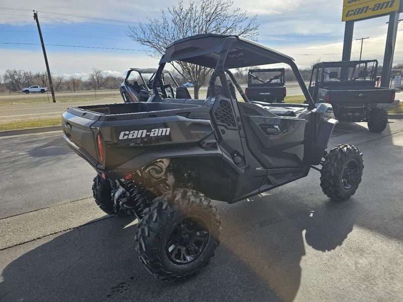 New 2026 Can-Am COMMANDER XT 1000R 