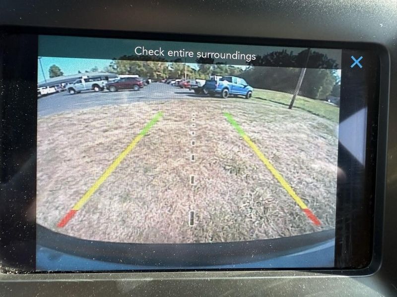 2021 Jeep Cherokee Latitude photo 20
