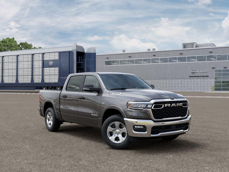 New 2026 RAM 1500 Big Horn 4x2 Crew Cab 5'7 Box