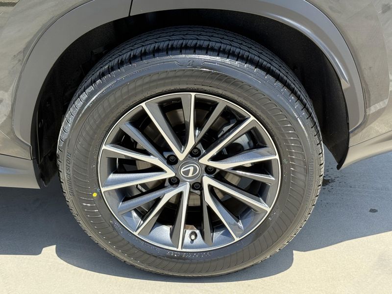 2024 Lexus NX 350 PremiumImage 16