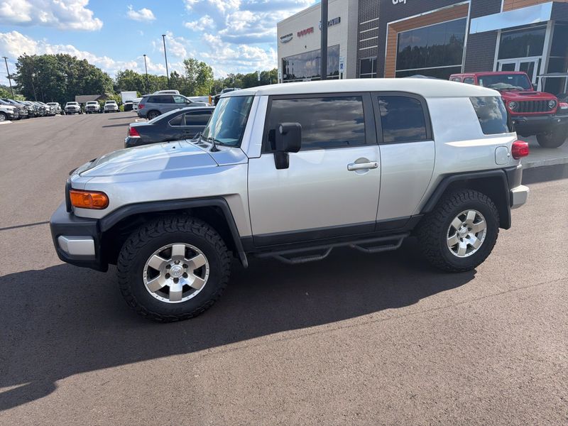 Used 2007 Toyota FJ Cruiser Image 26