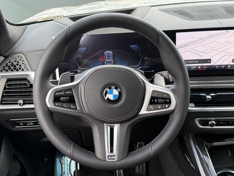 2025 BMW X7 M60iImage 22