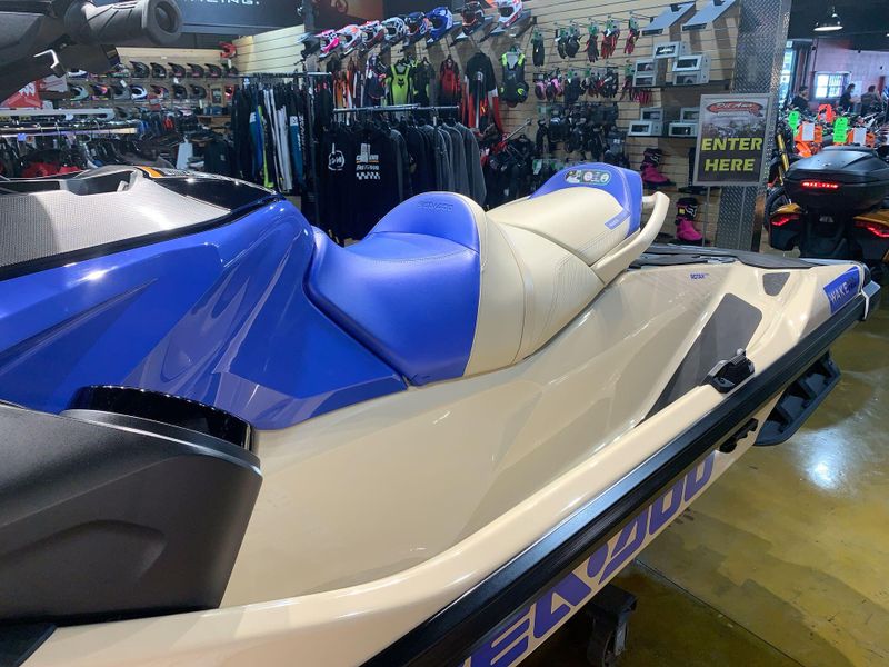 2025 Sea-Doo WAKE PRO 230 (SOUND SYSTEM) Image 13